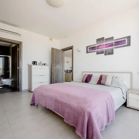 Sunset View, Mellieha, Malta Mellieħa