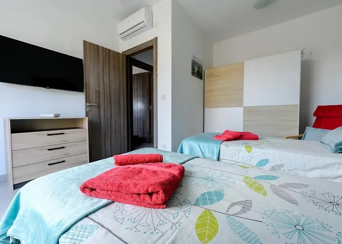 Sunset View, Mellieha, Malta * Mellieħa