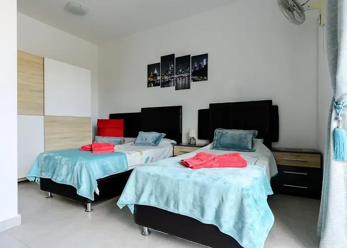 Sunset View, Mellieha, Malta * Mellieħa